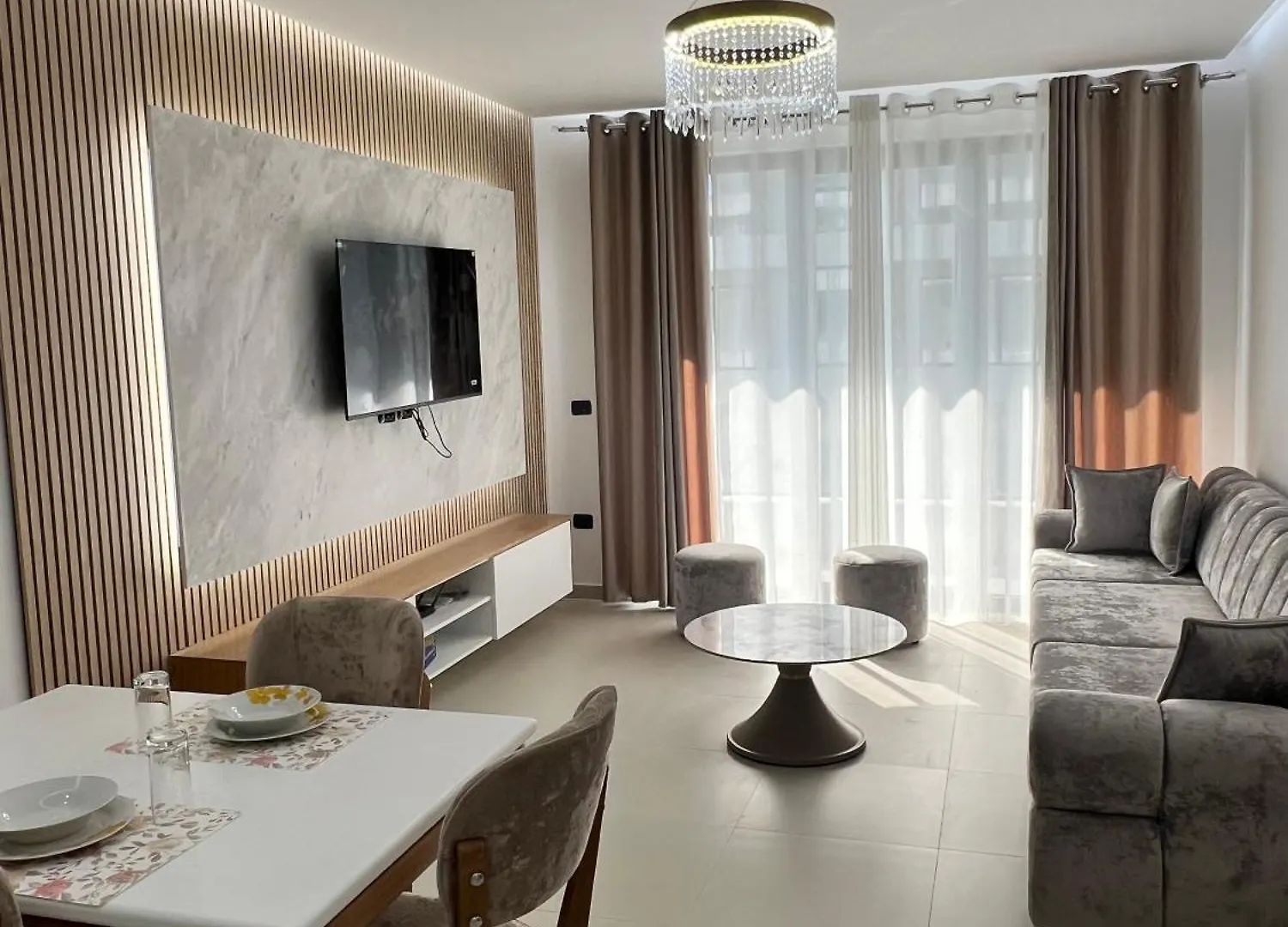 Onda Mare Apartament Mali i Rencit